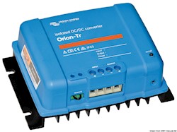 Convertitore di tensione DC/DC 9-18 V/17 A