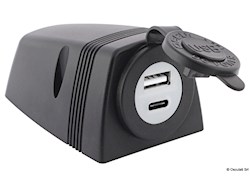 Presa USB-A + USB-C con carenatura