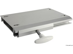 Slitta scorrevole con pomello a destra